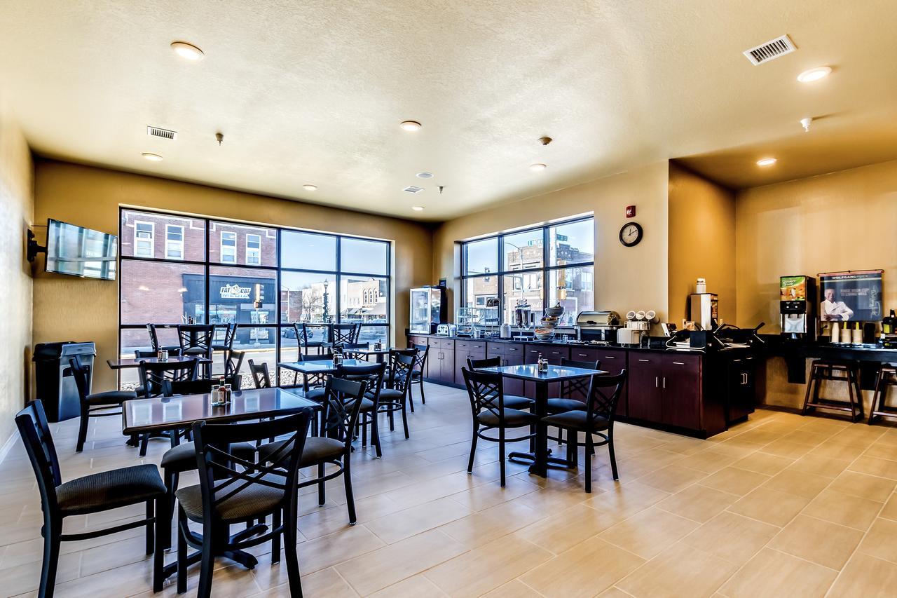 Cobblestone Inn & Suites - Waverly Luaran gambar