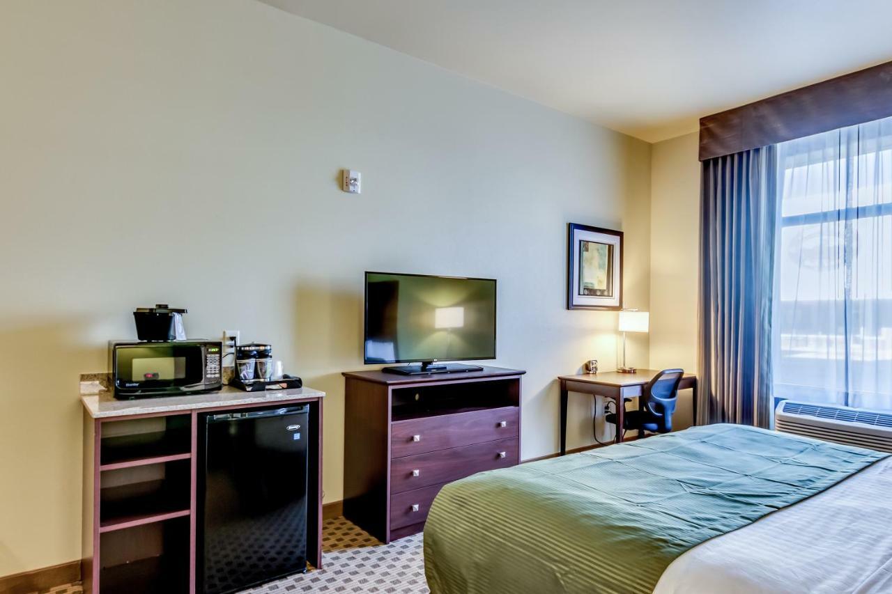 Cobblestone Inn & Suites - Waverly Luaran gambar